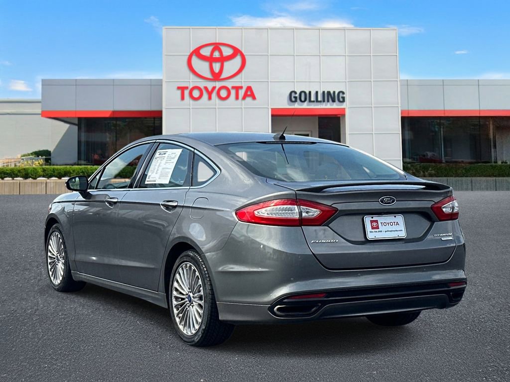 Used 2013 Ford Fusion Titanium FWD image 4