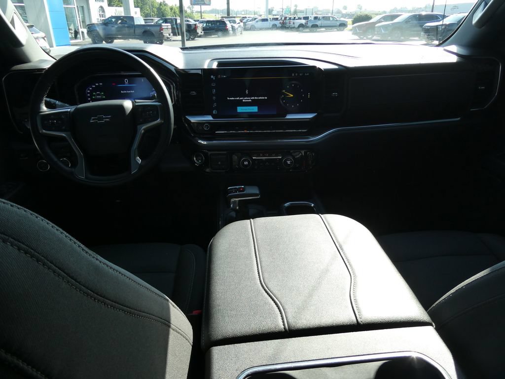 Used 2023 Chevrolet Silverado 1500 RST AWD/4WD image 21