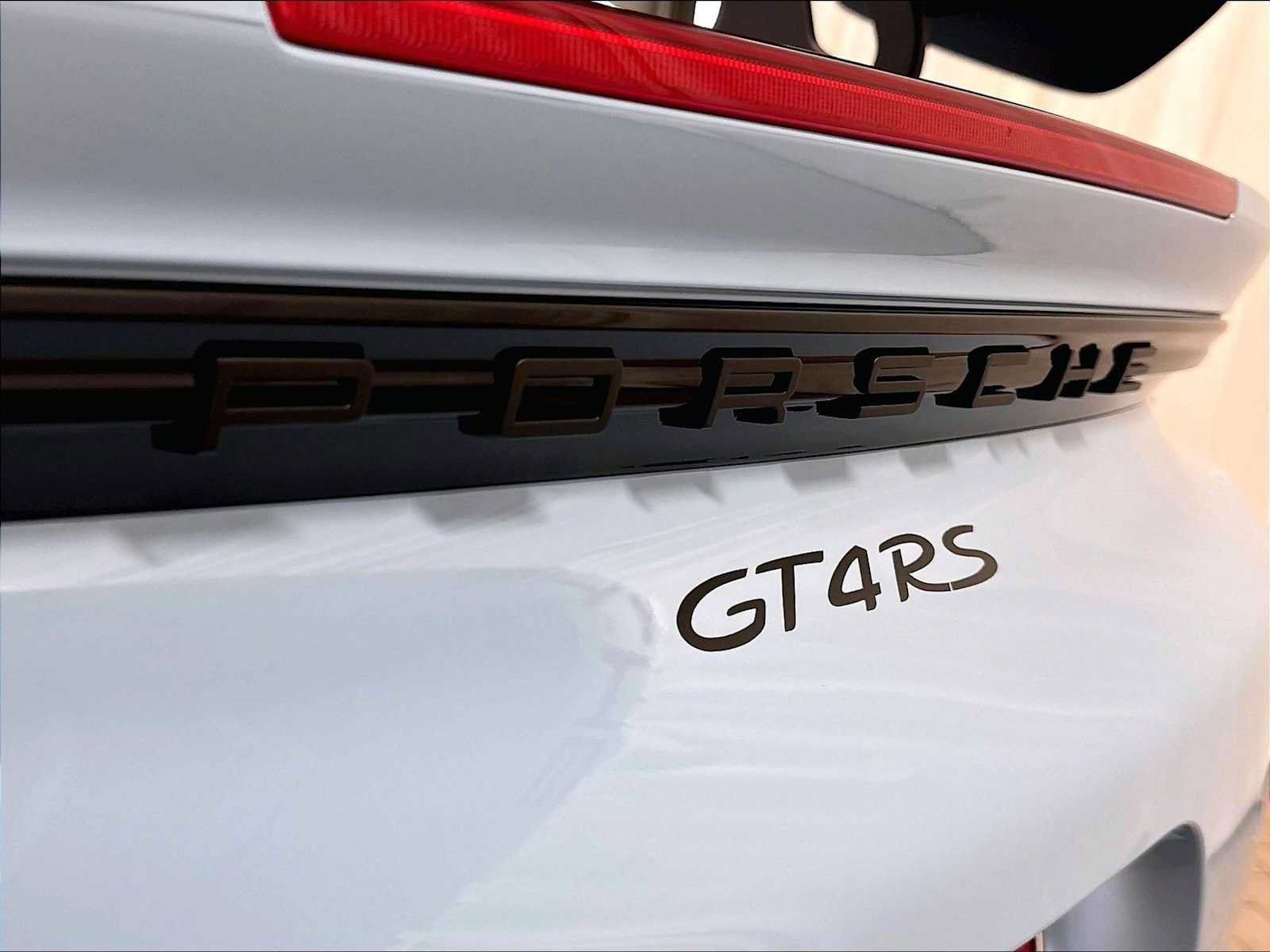 Used 2024 Porsche 718 Cayman GT4 RS RWD image 31