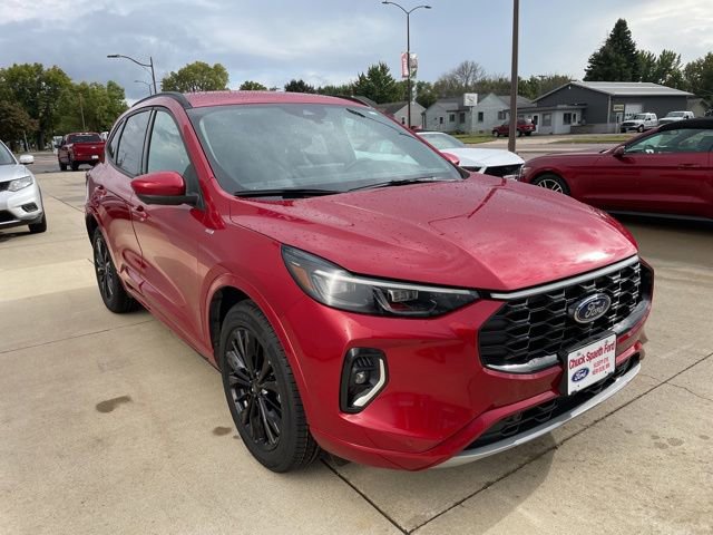 Certified 2023 Ford Escape ST-Line Elite image 3
