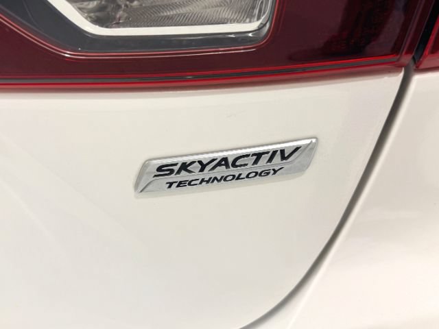 Used 2015 MAZDA MAZDA3 i SV FWD image 13