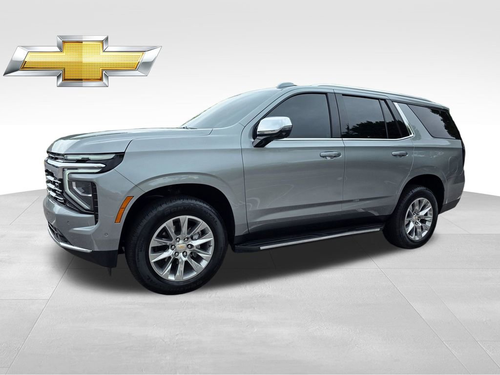 Used 2025 Chevrolet Tahoe Premier w/ Sun And Tow Package RWD image 2