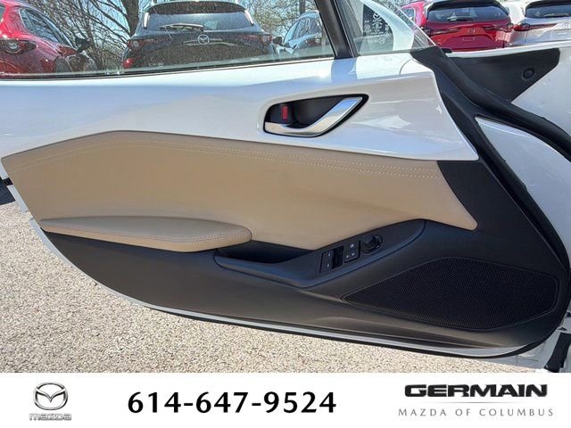 New 2026 MAZDA MX-5 Miata RF Grand Touring RWD image 18
