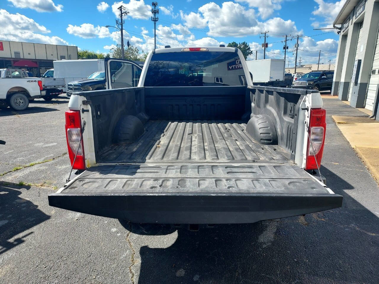 Used 2020 Ford F250 XL w/ Power Equipment Group image 6