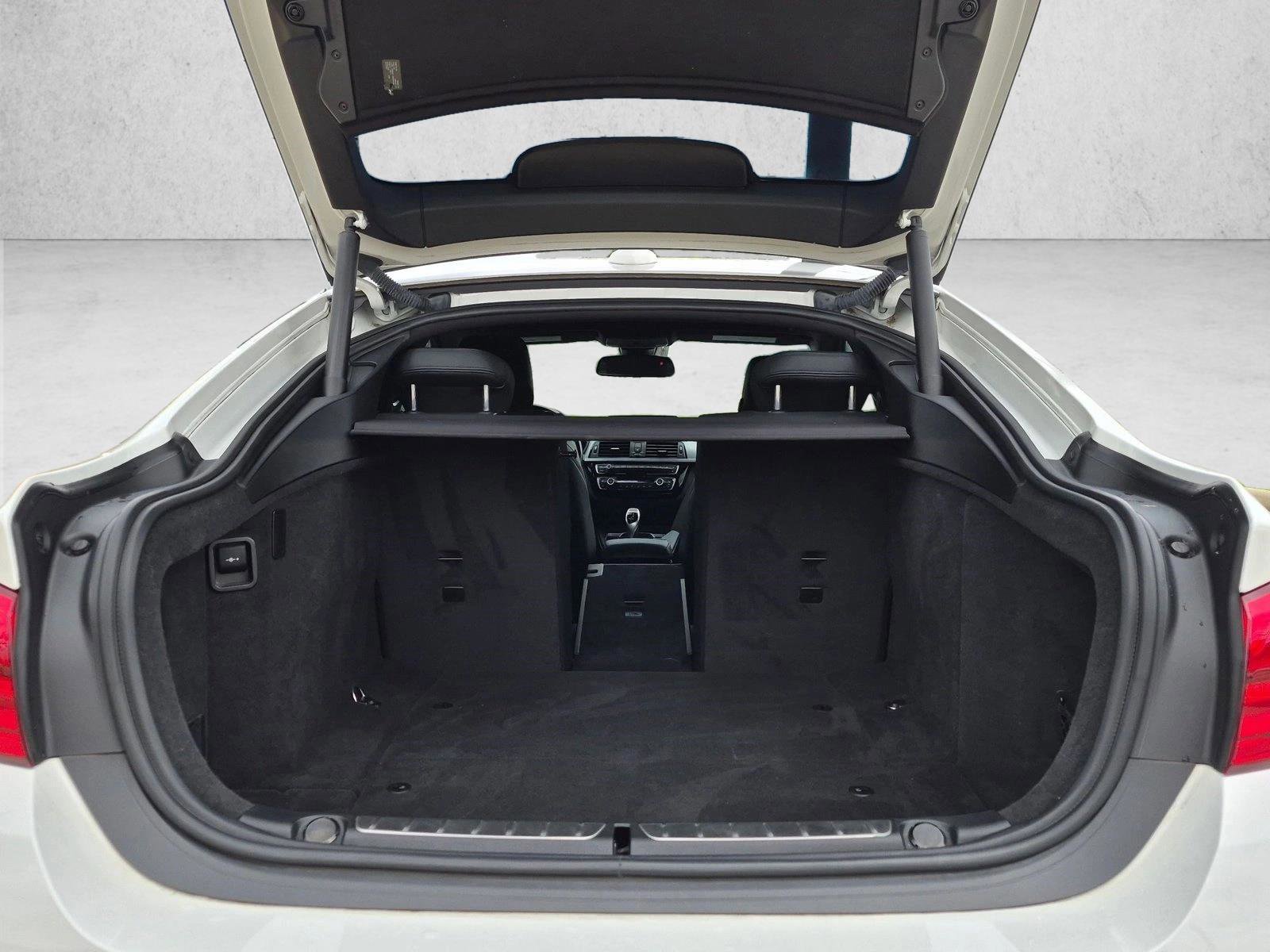 Used 2019 BMW 440i Gran Coupe RWD image 16