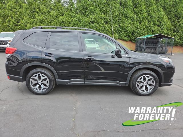 Used 2024 Subaru Forester Premium AWD/4WD image 8