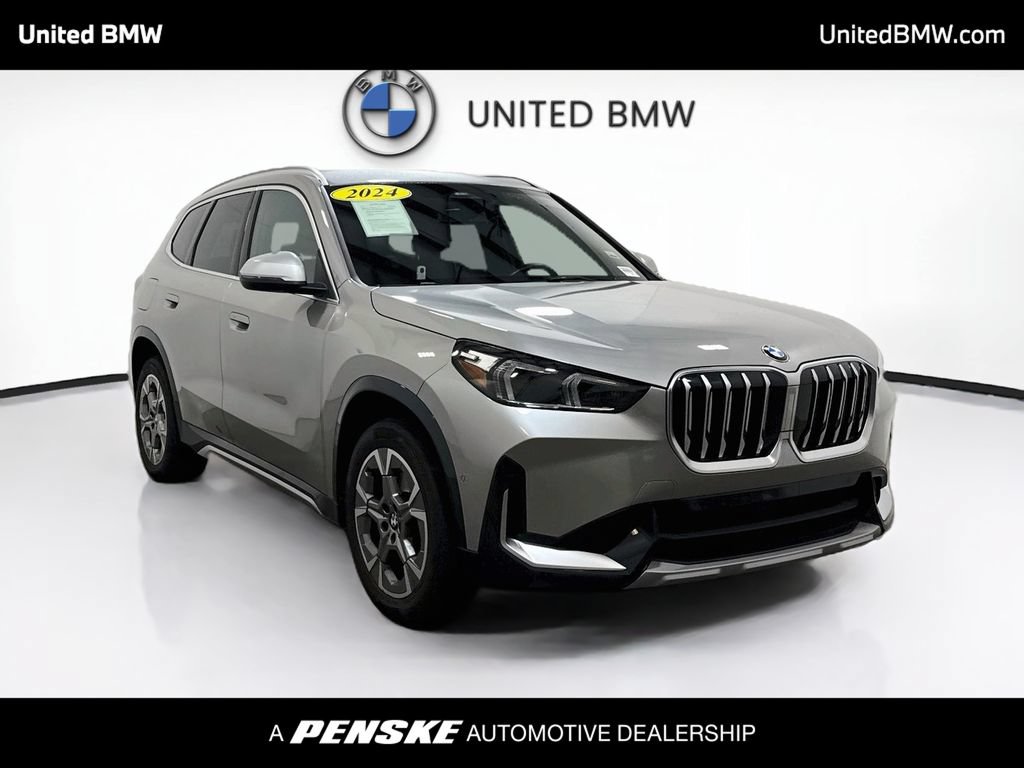 Used 2024 BMW X1 xDrive28i w/ Convenience Package AWD/4WD image 3