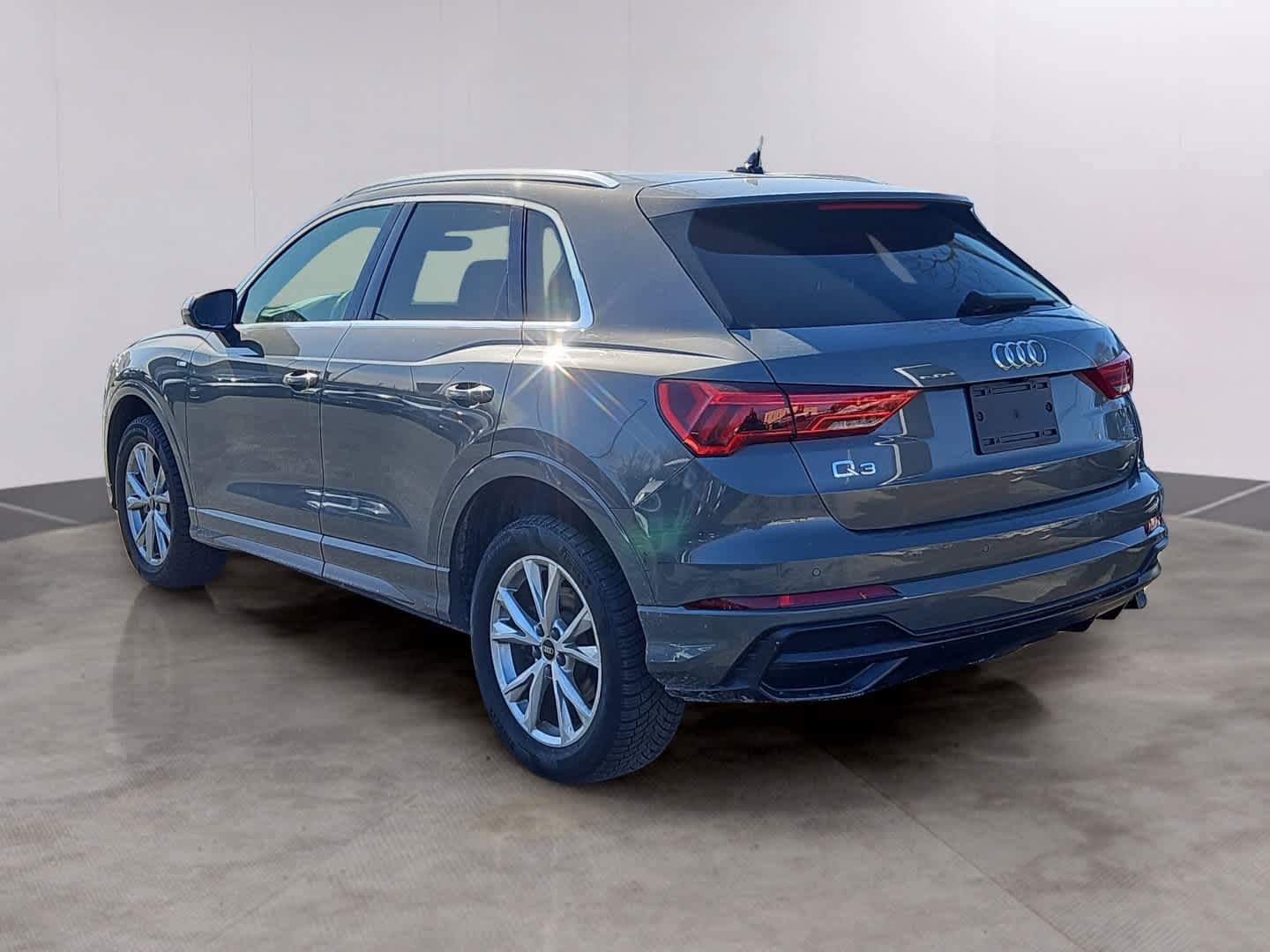 Used 2022 Audi Q3 2.0T Premium image 6