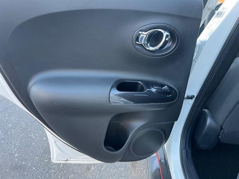 Used 2013 Nissan Juke NISMO image 32