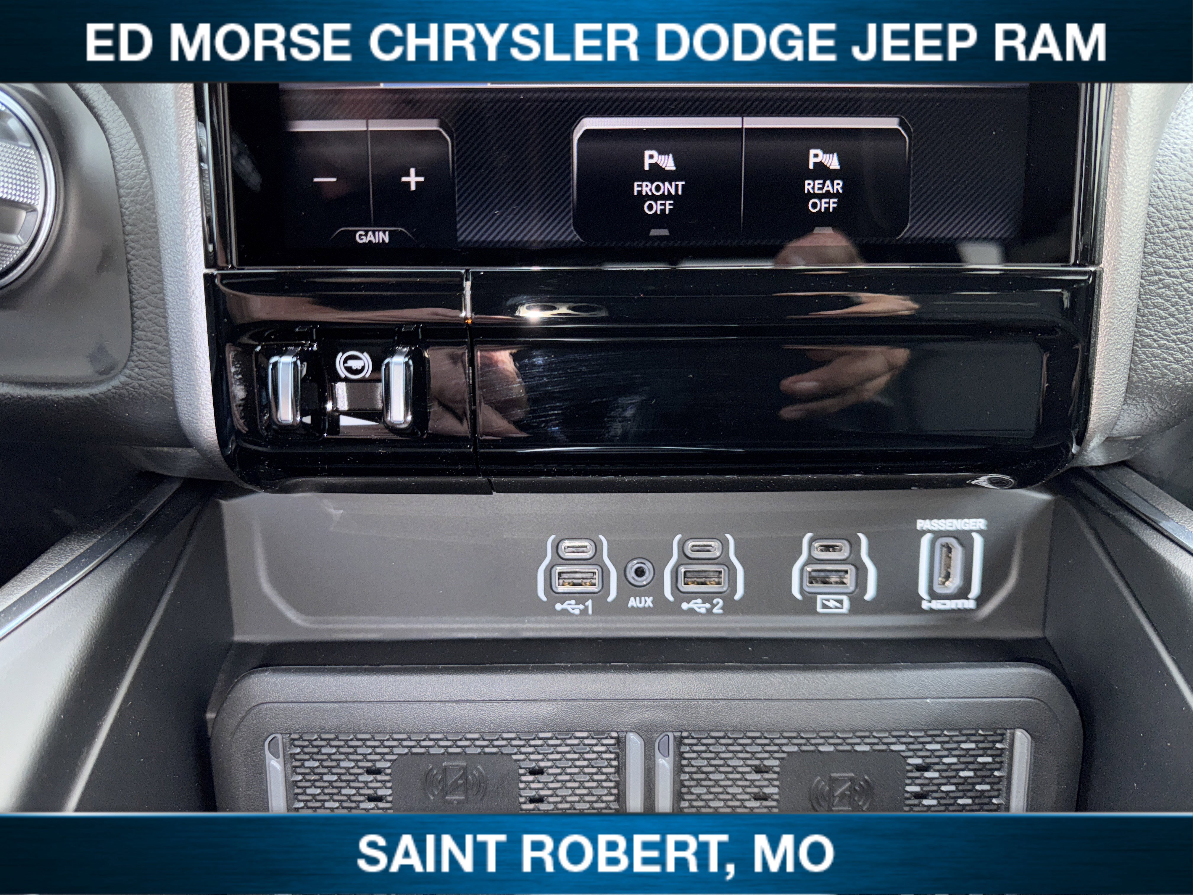 New 2025 RAM 1500 Laramie w/ Night Edition image 17