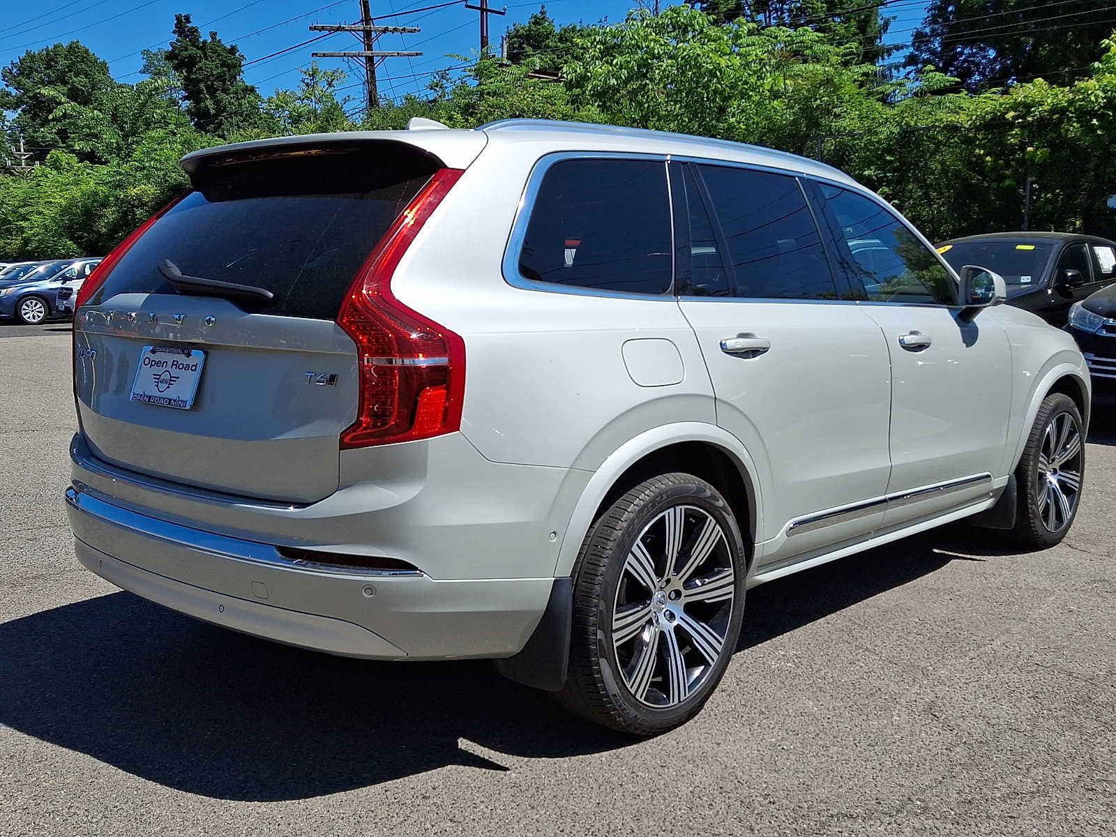 Used 2022 Volvo XC90 T6 Inscription AWD/4WD image 6