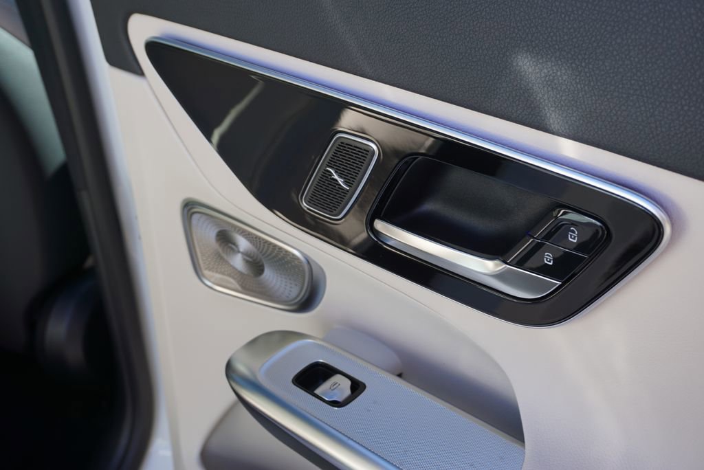 New 2026 Mercedes-Benz GLC 300 4MATIC image 53