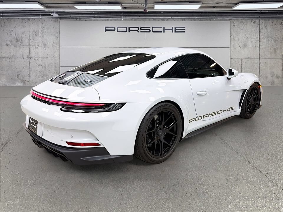 Certified 2024 Porsche 911 GT3 RS RWD image 9