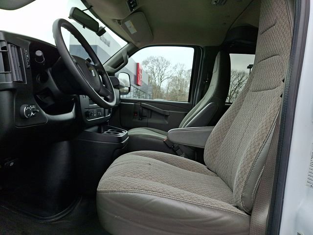 Used 2023 Chevrolet Express 3500 LS image 20