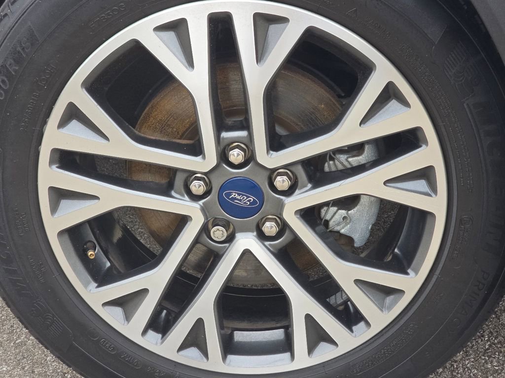 Used 2020 Ford Escape SEL image 7