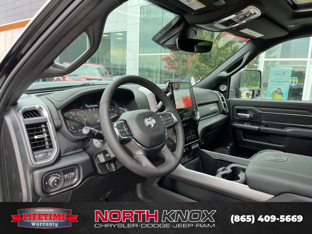 New 2026 RAM 2500 Laramie AWD/4WD image 6