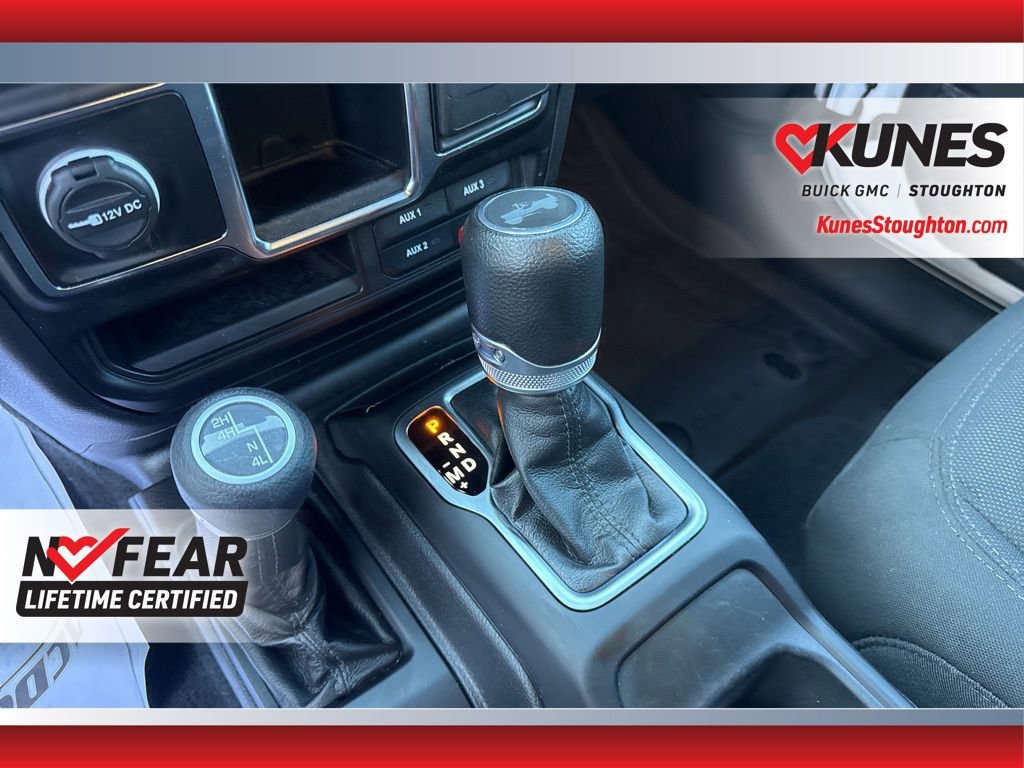 Used 2022 Jeep Wrangler Unlimited Sport image 34