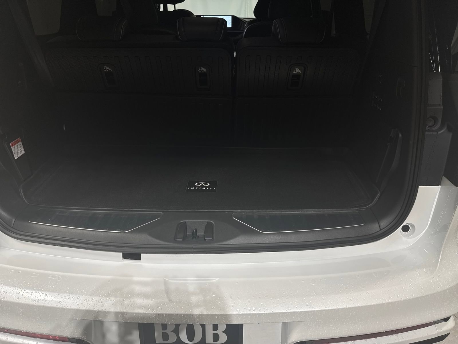Used 2025 INFINITI QX80 Autograph w/ Premium Cargo Package image 30