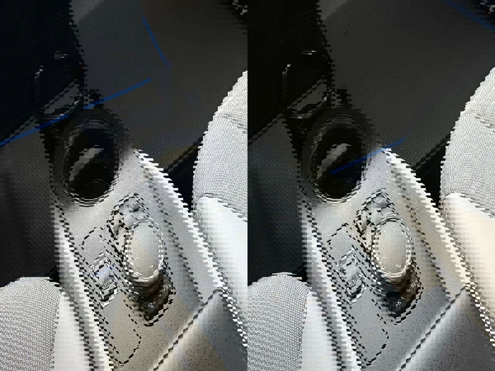 Used 2015 BMW i3 w/ Range Extender image 31