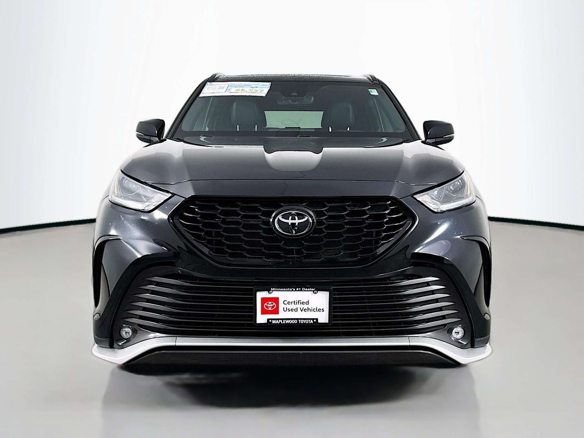 Certified 2025 Toyota Highlander XSE AWD/4WD image 2