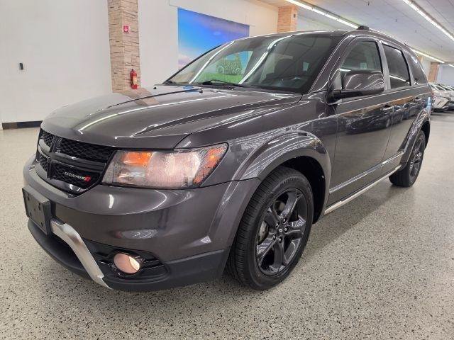 Used 2018 Dodge Journey Crossroad FWD video 1