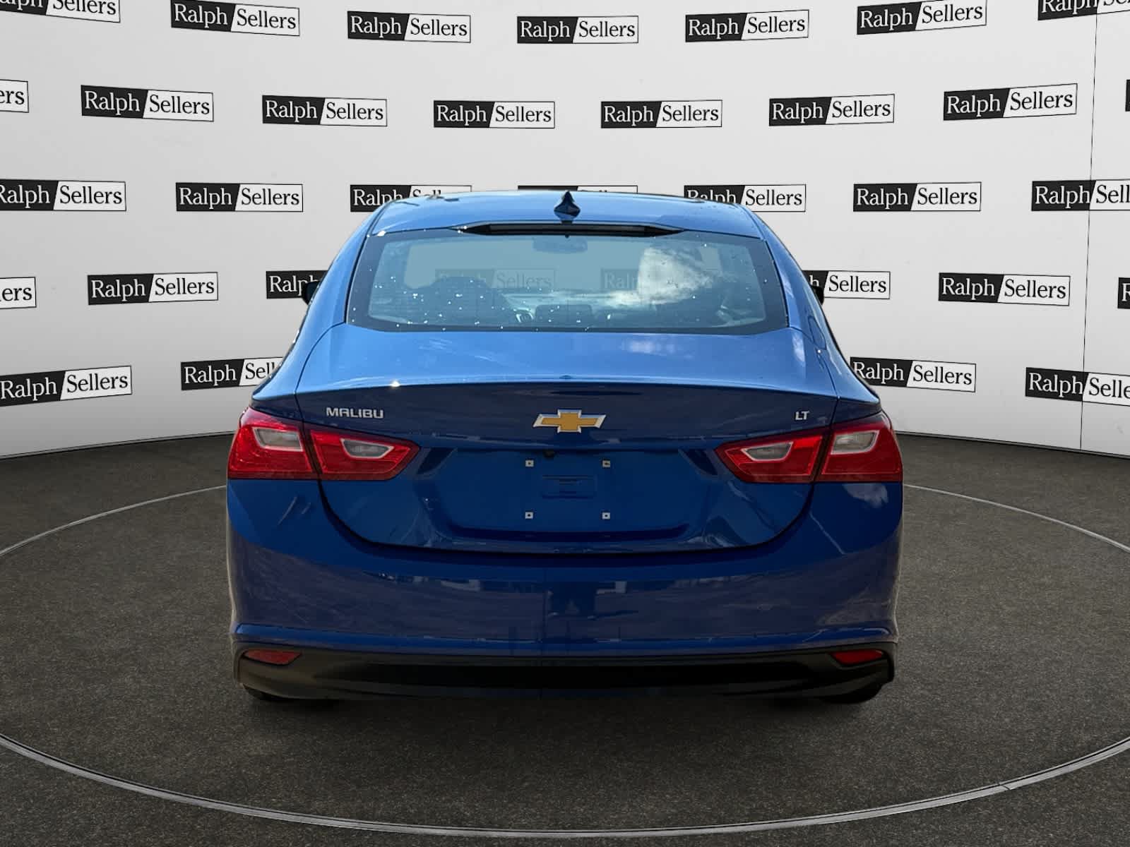 Used 2023 Chevrolet Malibu LT FWD image 5