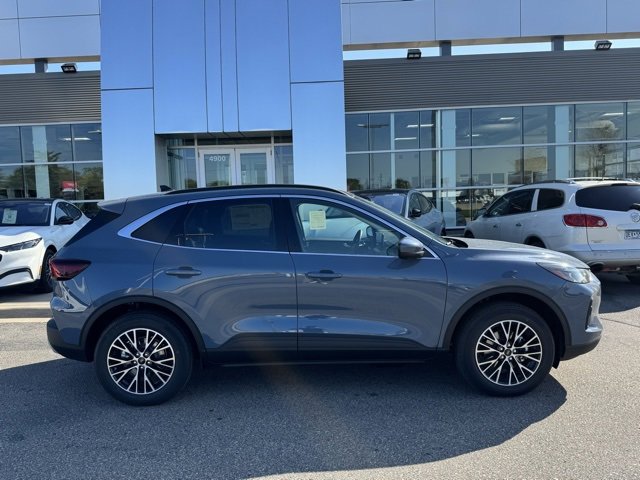 New 2025 Ford Escape SE w/ PHEV Premium Package image 32