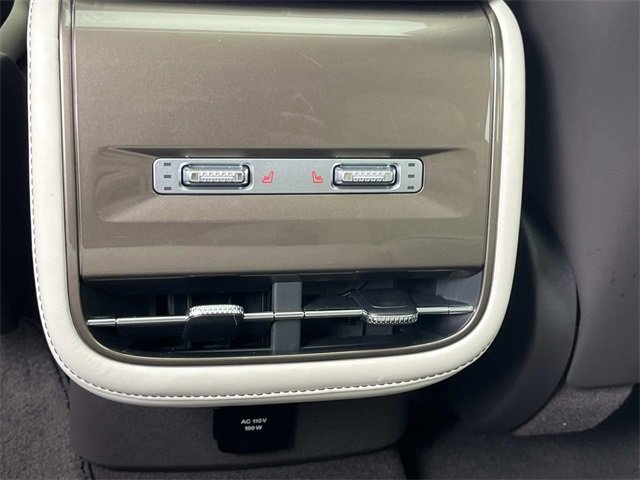 Used 2024 Lincoln Nautilus Black Label w/ Jet Appearance Package (87T) image 19