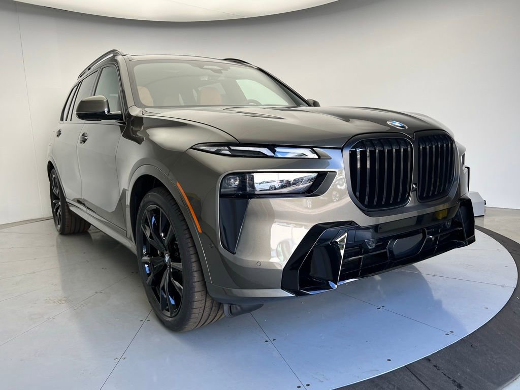 New 2026 BMW X7 xDrive40i w/ M Sport Package image 2