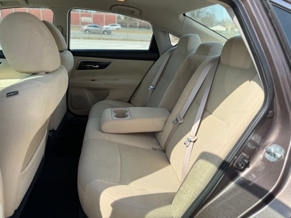 Used 2015 Nissan Altima 2.5 SV image 21