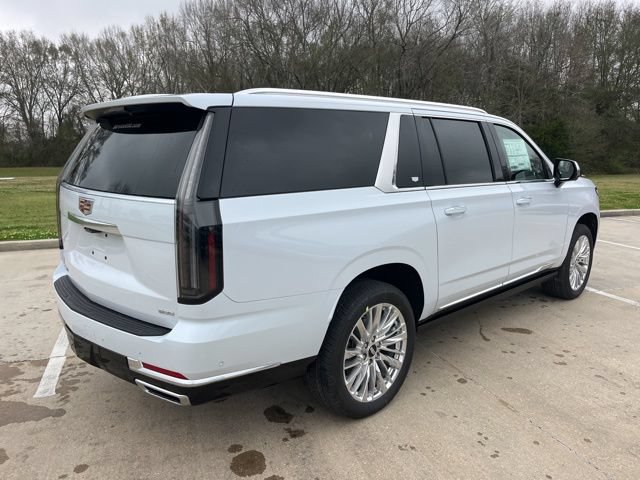 New 2026 Cadillac Escalade ESV Luxury w/ Touring Package RWD image 10