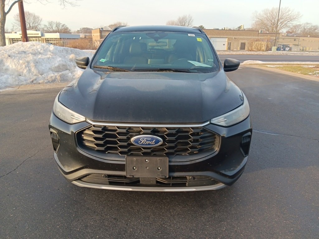 Used 2025 Ford Escape ST-Line image 19