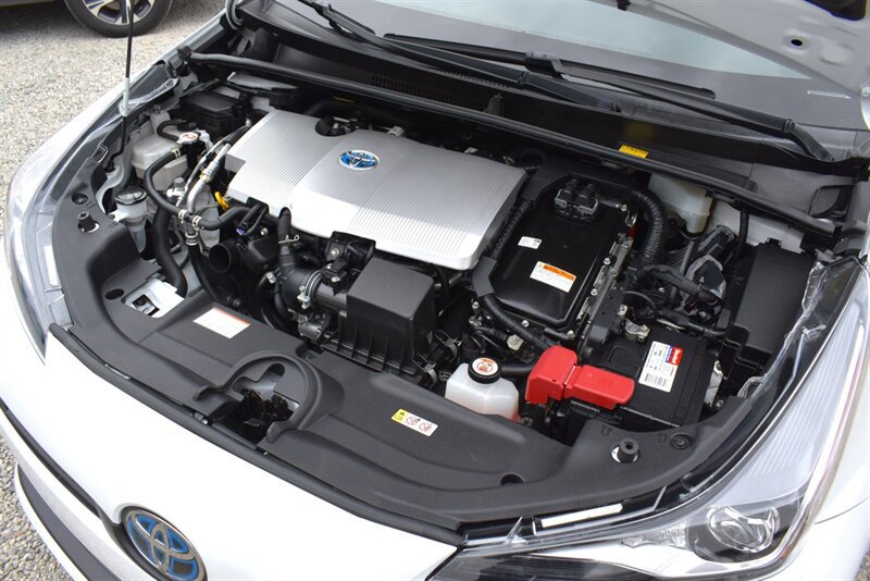 Used 2022 Toyota Prius LE FWD image 31