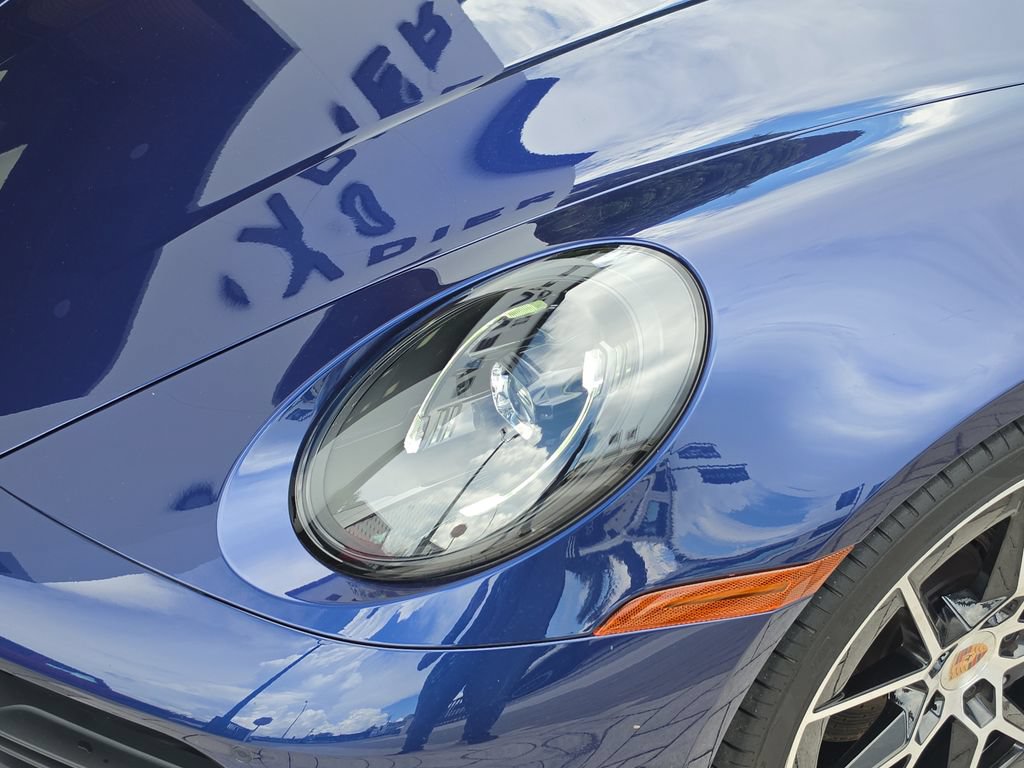 Used 2026 Porsche 911 Carrera T RWD image 7