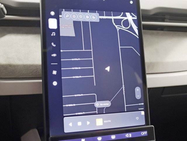 Used 2023 Fisker Ocean Extreme image 16