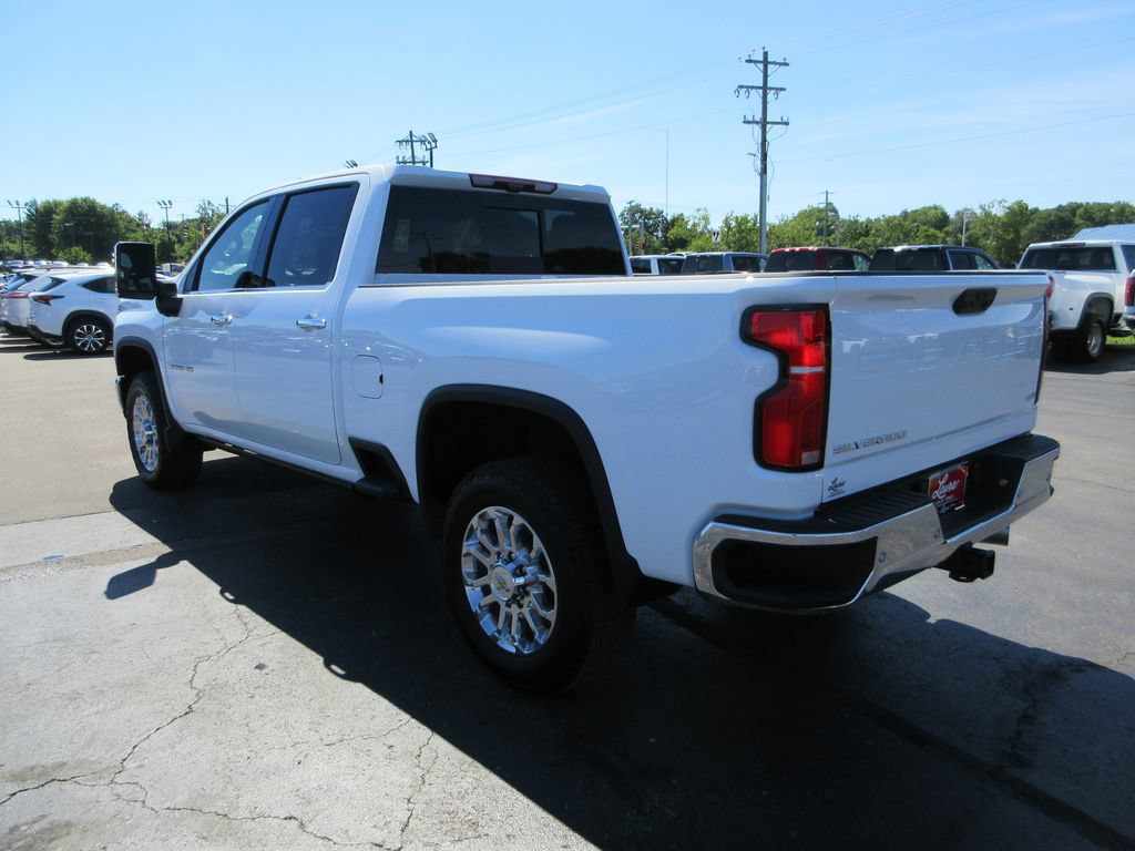 Certified 2025 Chevrolet Silverado 3500 LTZ w/ LTZ Premium Package AWD/4WD image 10