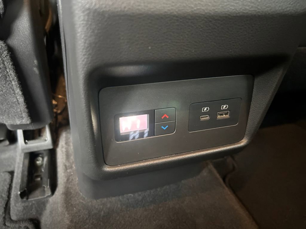 Used 2021 Nissan Rogue SL w/ Premium Package image 35