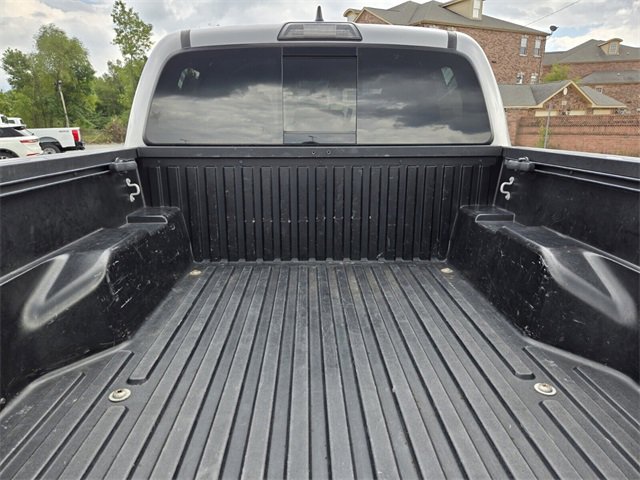 Used 2017 Toyota Tacoma TRD Sport image 13