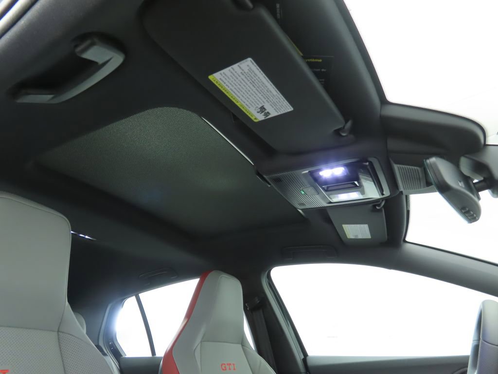 New 2026 Volkswagen GTI SE image 18