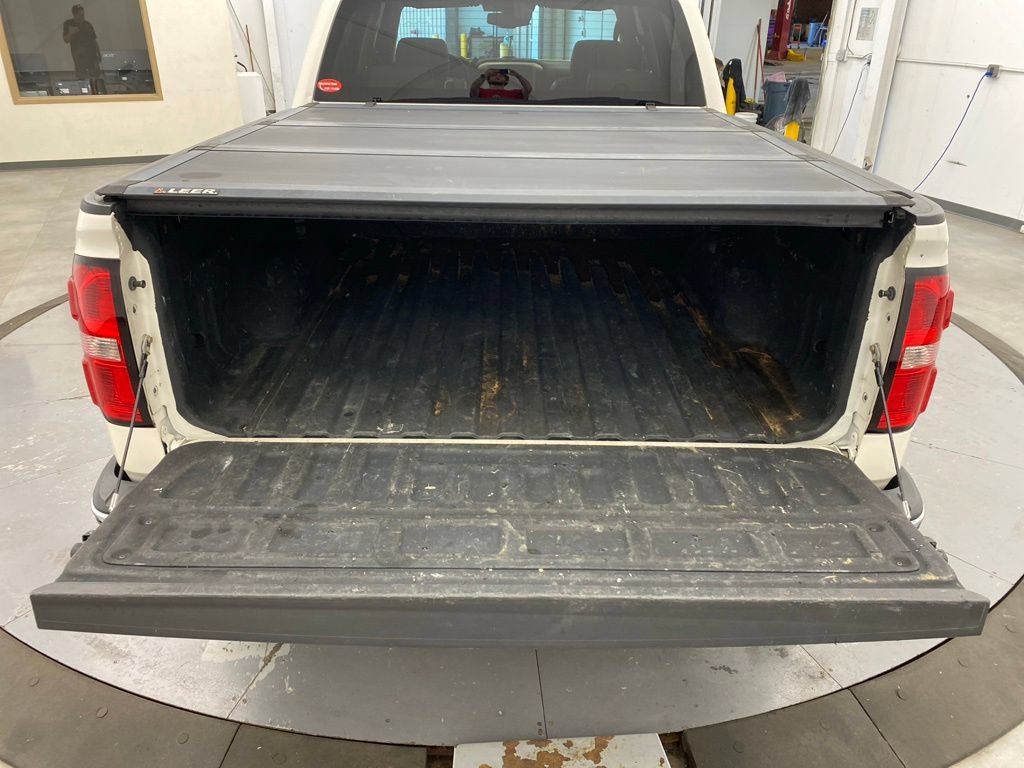 Used 2015 GMC Sierra 1500 SLT w/ SLT Crew Cab Value Package AWD/4WD image 9