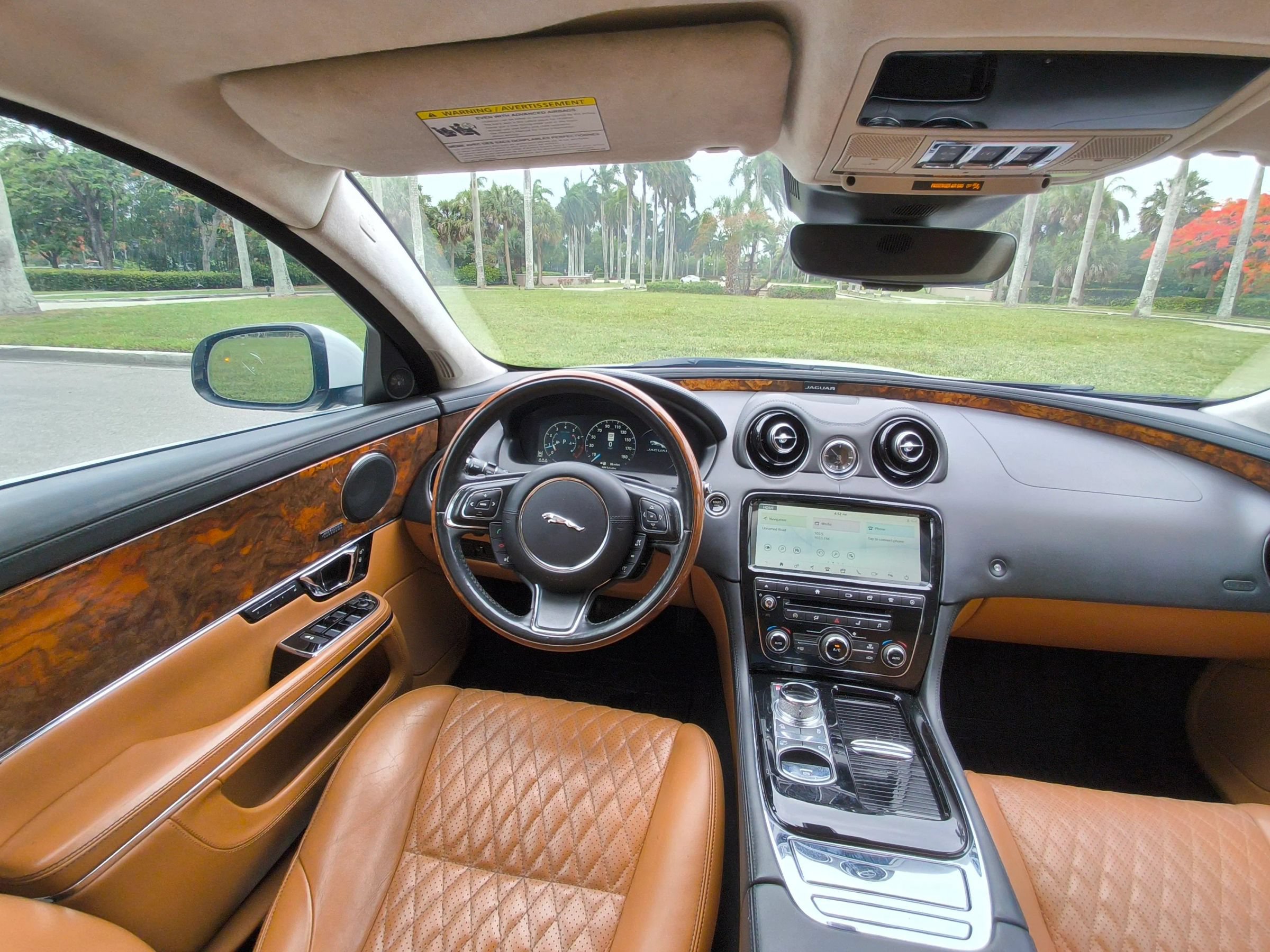 Used 2019 Jaguar XJ L Portfolio RWD image 19