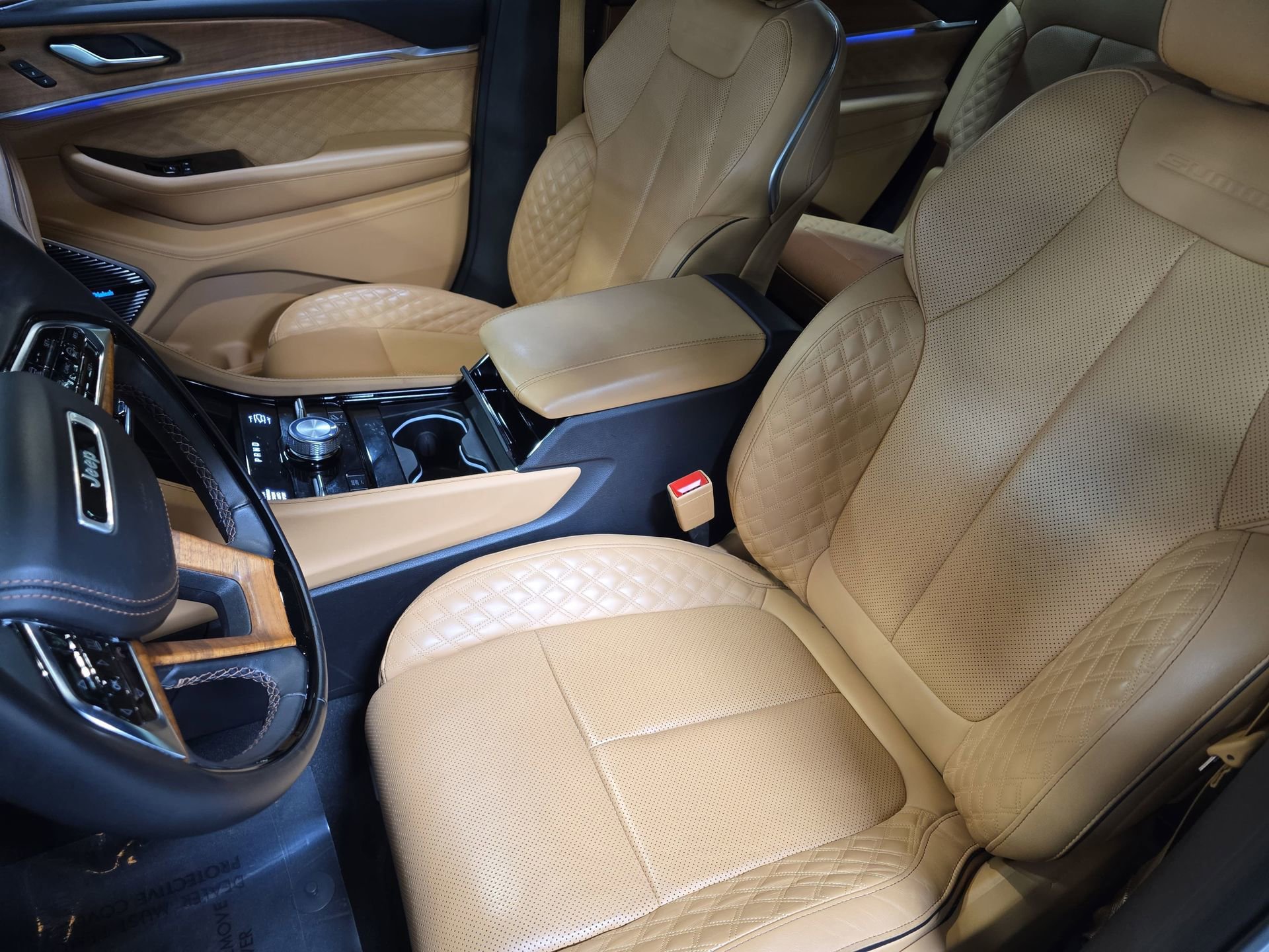 Used 2023 Jeep Grand Cherokee L Summit image 15