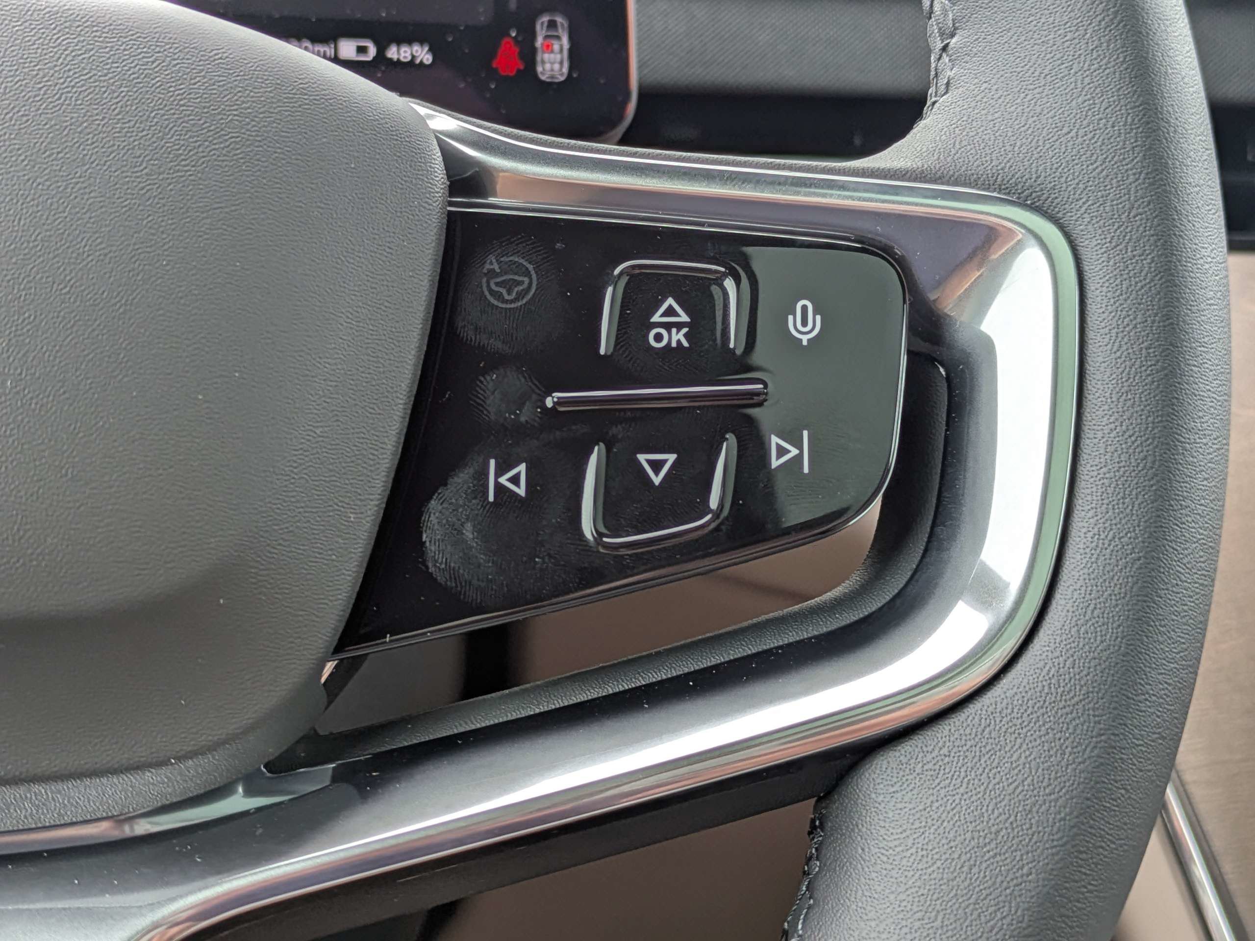New 2025 Volvo EX90 Plus AWD/4WD image 23
