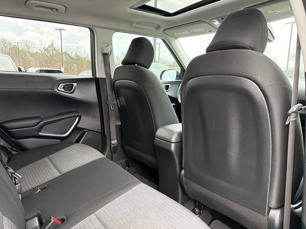 Used 2021 Kia Soul GT-Line image 17