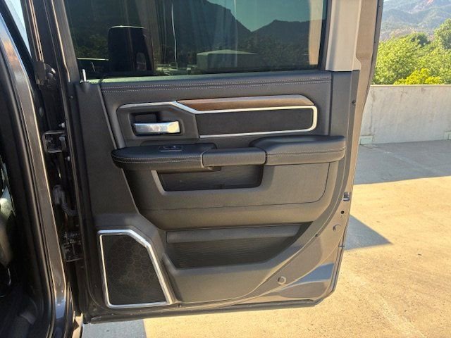 Used 2024 RAM 2500 Laramie image 17