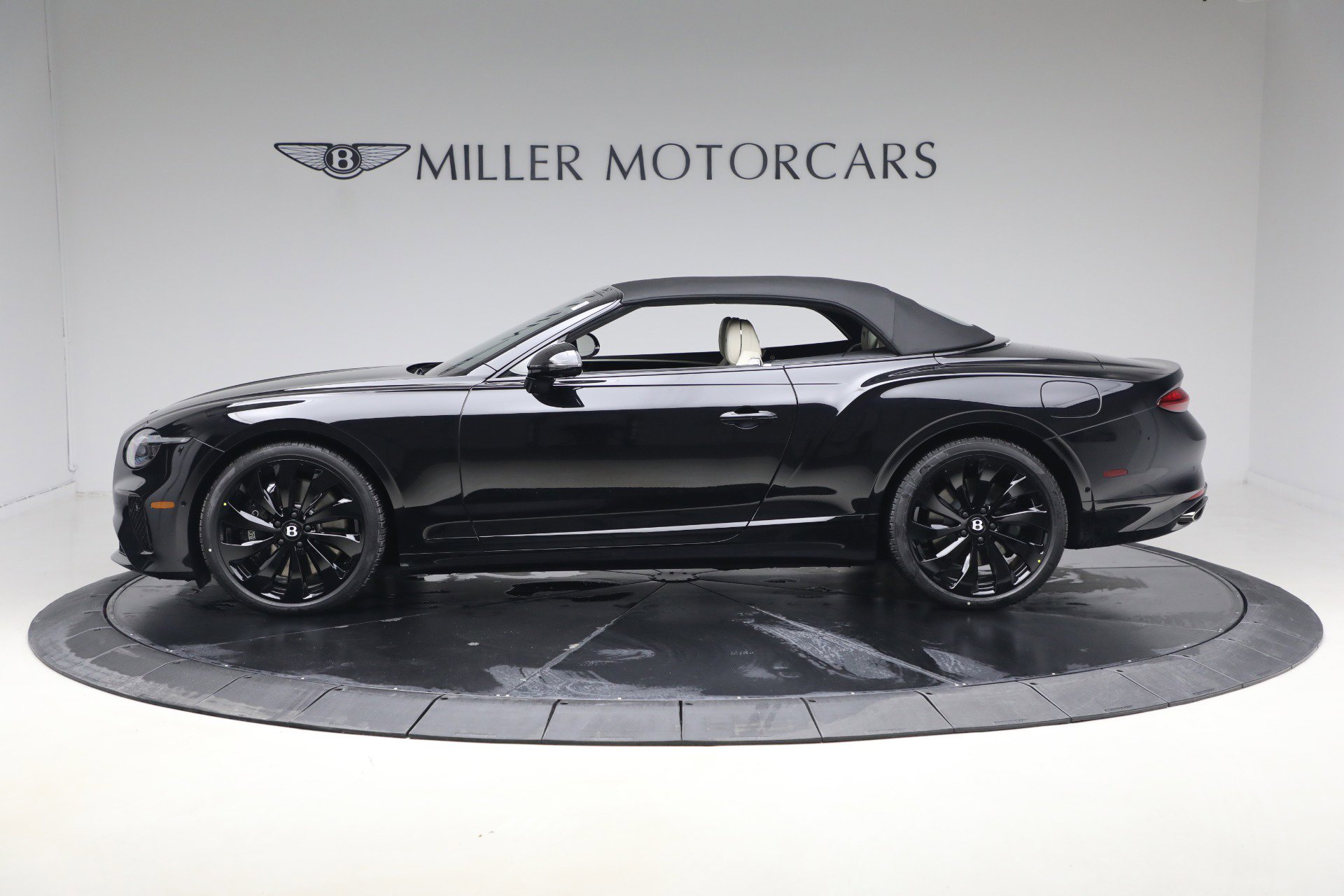 New 2026 Bentley Continental GTC AWD/4WD image 11