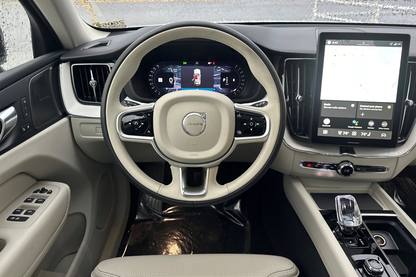 New 2026 Volvo XC60 B5 Ultra w/ Protection Package Premier image 16
