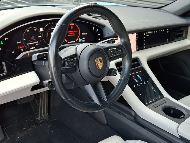Certified 2023 Porsche Taycan 4S AWD/4WD image 4