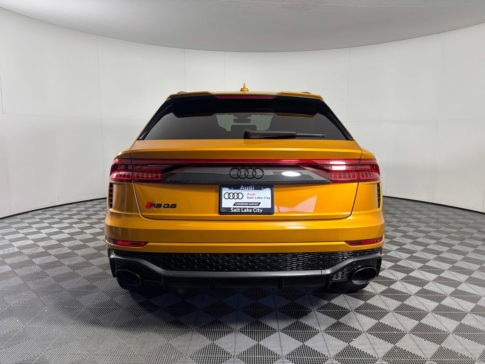 Used 2023 Audi RS Q8 w/ Black Optic Package AWD/4WD image 7