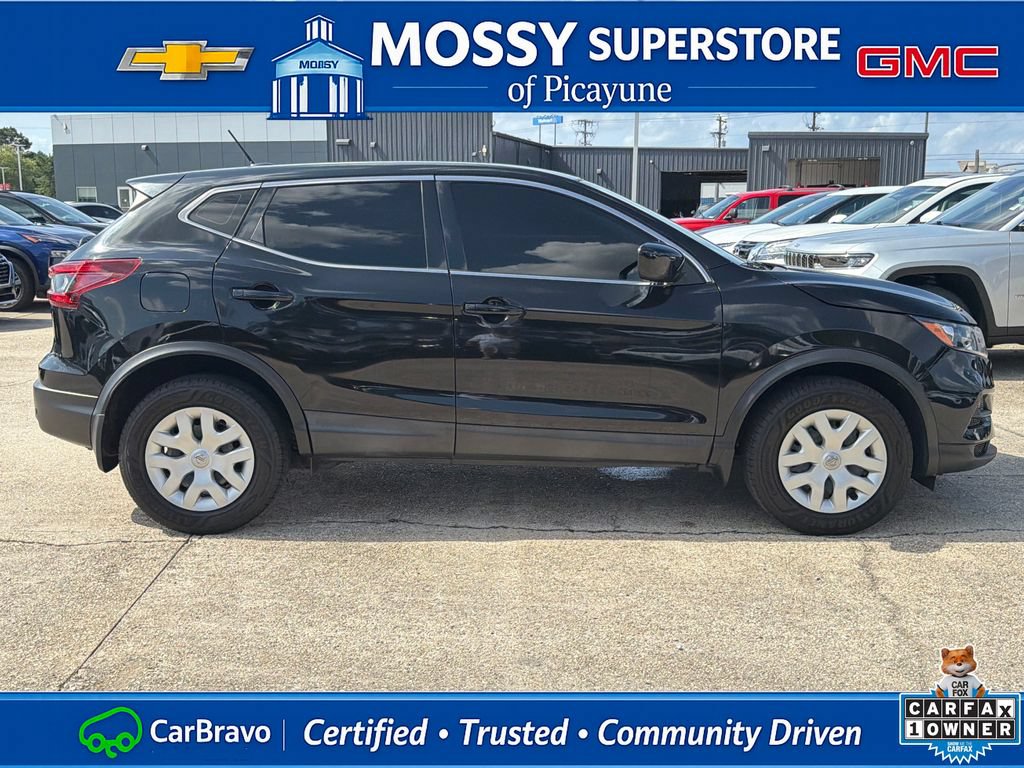 Certified 2020 Nissan Rogue Sport S FWD image 7